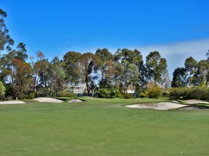 Metropolitan 6th Green